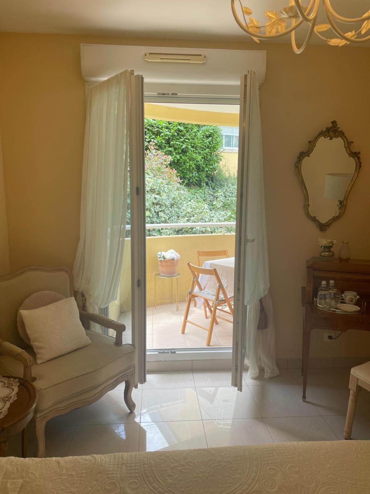 Bed and Breakfast Grace & Breakfast Beausoleil Zewnętrze zdjęcie
