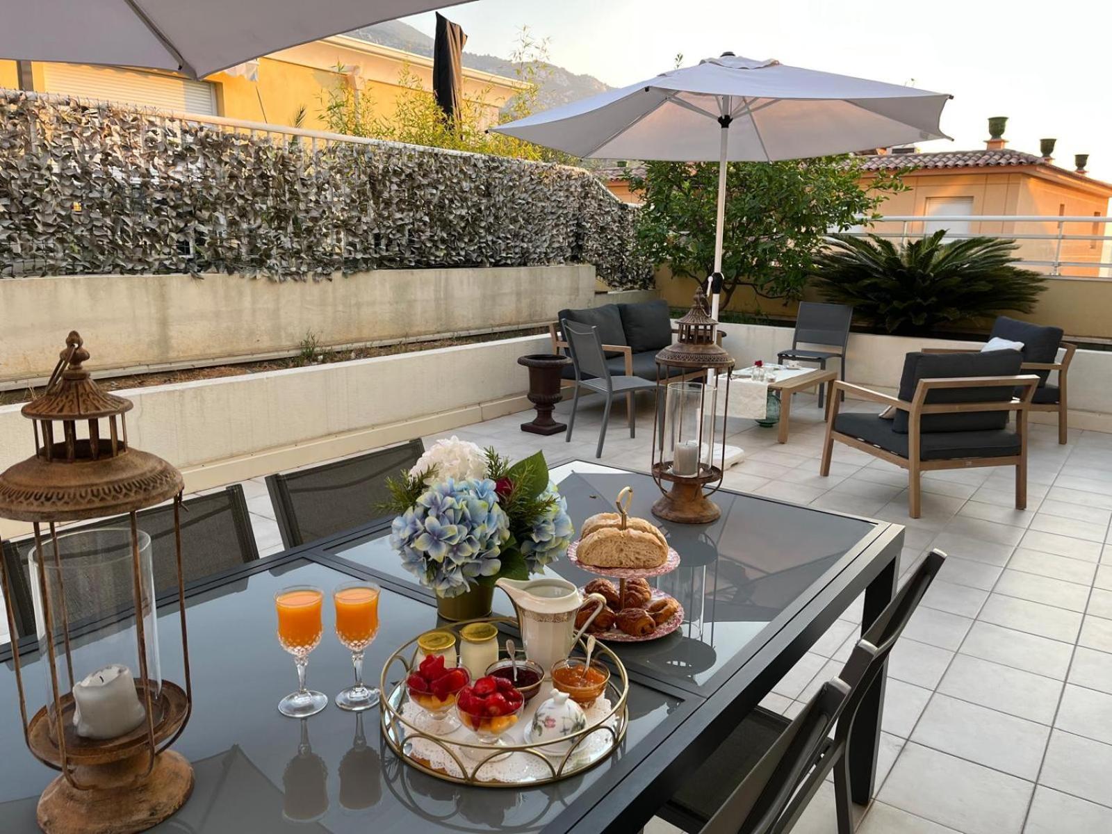 Bed and Breakfast Grace & Breakfast Beausoleil Zewnętrze zdjęcie